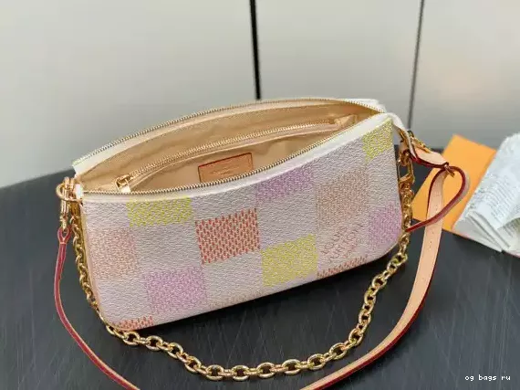 LOUIS VUITTON Pochette Accessoires-23.5*13.5*4CM 0207