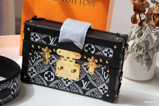 1854 SINCE MALLE VUITTON PETITE LOUIS 0318