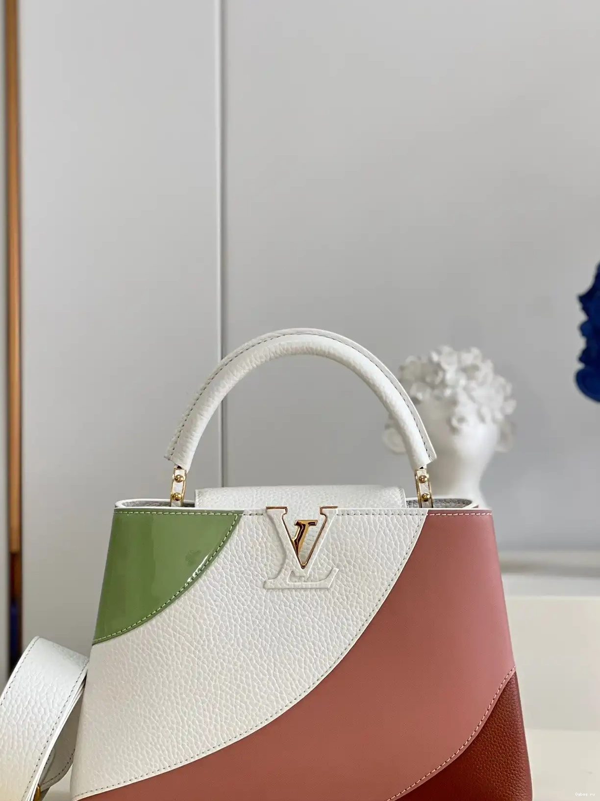 LOUIS CAPUCINES VUITTON BB 0318