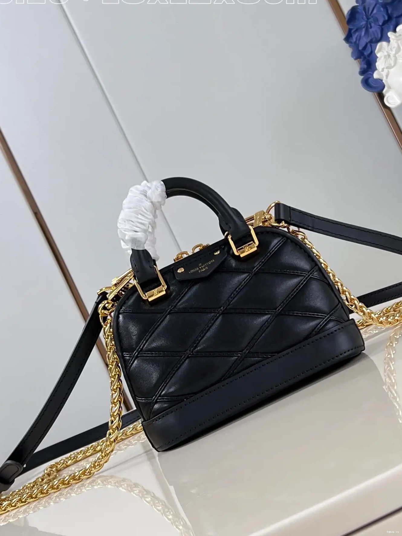 Nano Alma-18*12*8cm VUITTON LOUIS 0318