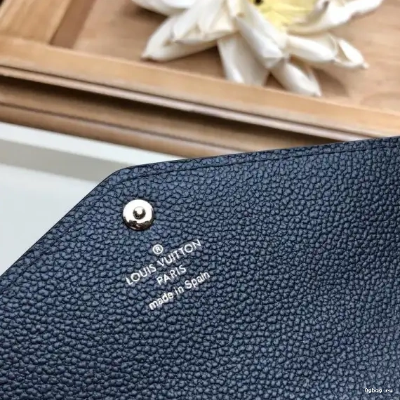 VUITTON SARAH LOUIS WALLET 0316
