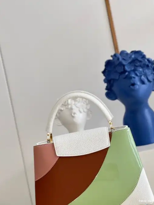 LOUIS CAPUCINES VUITTON BB 0318
