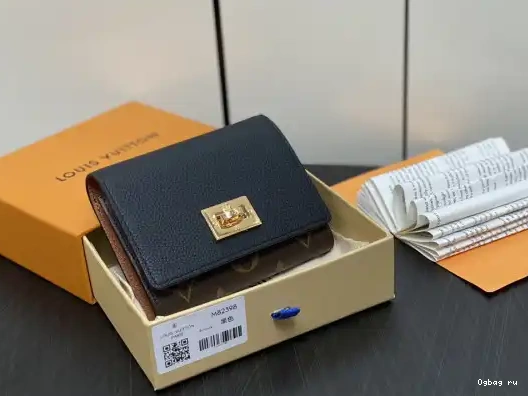 cm WALLET-12*9.5*2.5 VICTORINE VUITTON LOUIS 0319