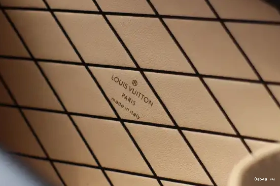 1854 SINCE MALLE VUITTON PETITE LOUIS 0318