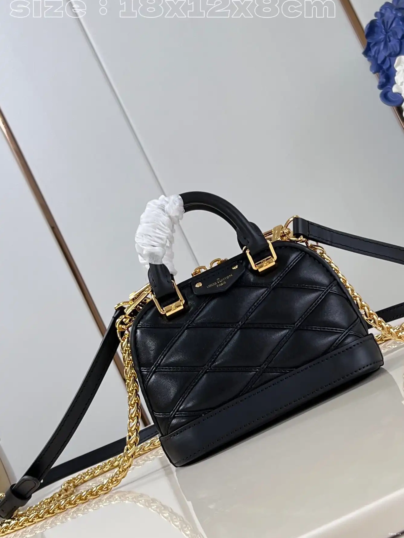 Nano Alma-18*12*8cm VUITTON LOUIS 0318