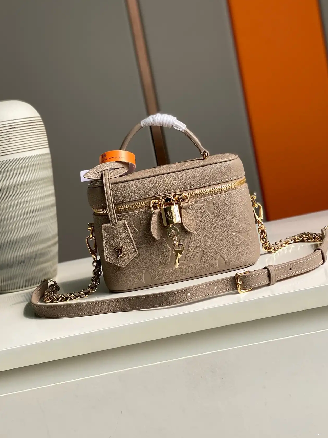 LOUIS VUITTON PM VANITY 0319